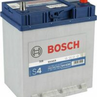 Μπαταρία Bosch S4030 40AH 330A με πατούρα στη βάση.